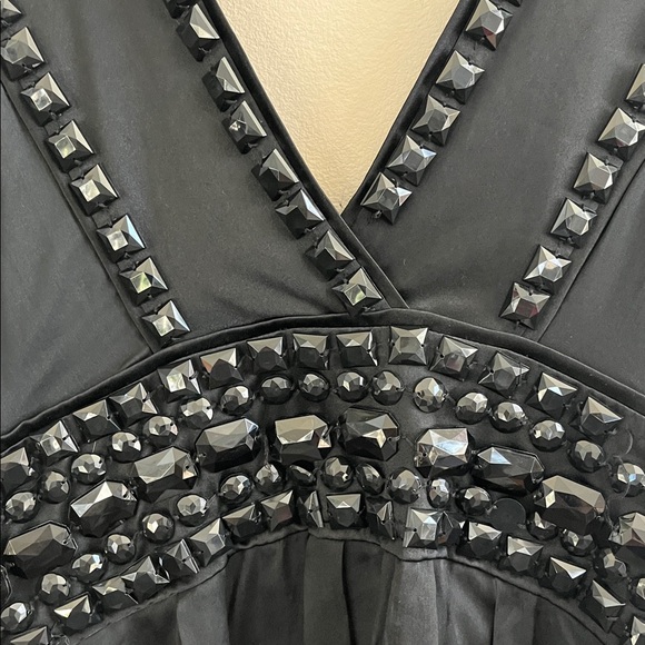 Bebe black silk sleeveless dress with beading small - Picture 12 of 16